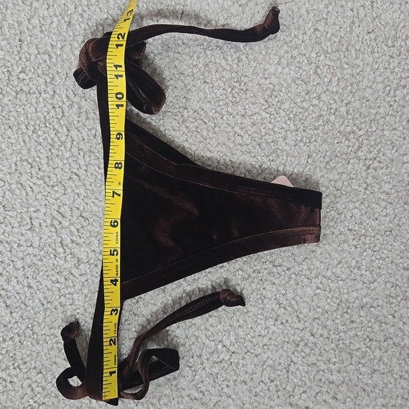 NWT Chloe Rose Revolve Sun Soaked Velvet Bikini Set In Bronze Size Small - Picture 7 of 15